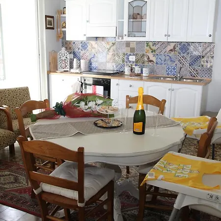 Apartment Palazzo Trebalate Al Corso Modica