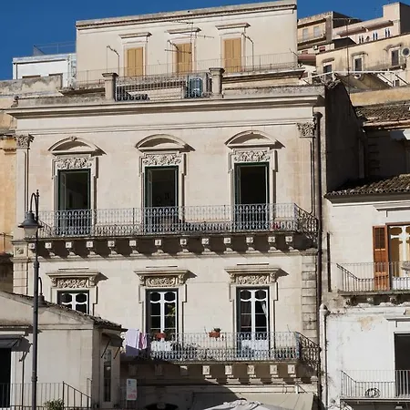 Apartamento Palazzo Trebalate Al Corso Modica